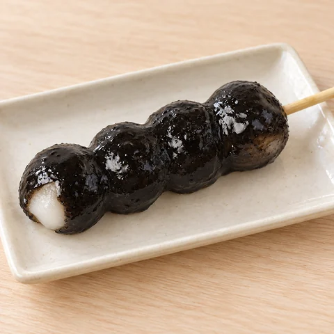 黒ごまだんご：雰囲気と断面